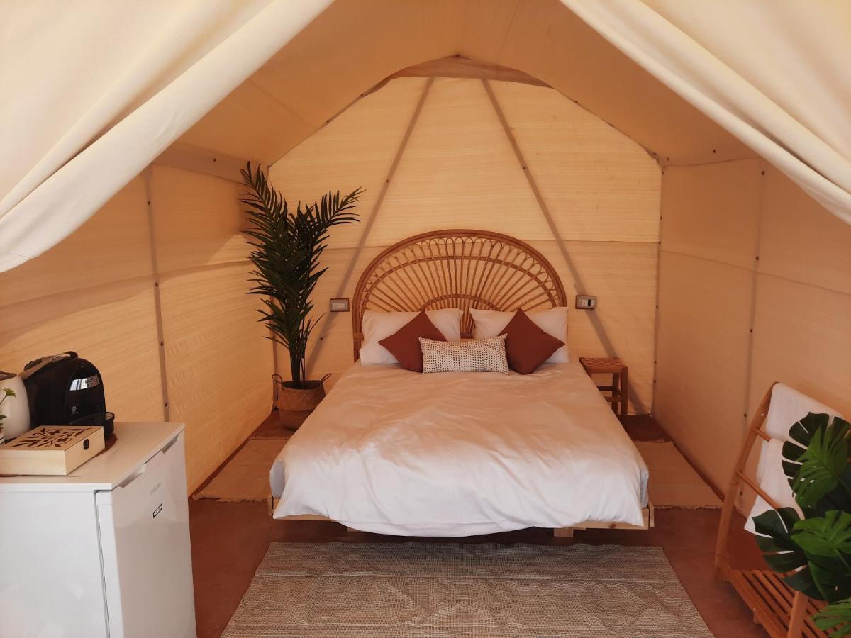 Tranquilo - Dead Sea Glamping Hotel Metzoke Dragot Buitenkant foto